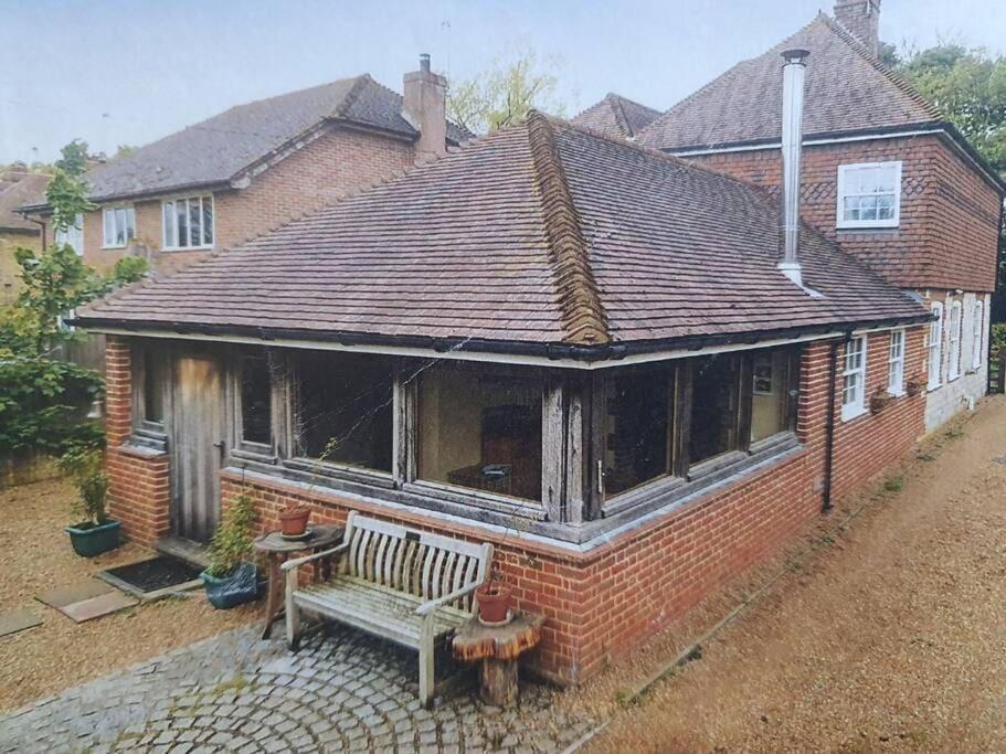 Nature Charm & Fruit Delights, Multi-generation Celebratory -try, Relax, Repeat - Sellindge Holiday home
