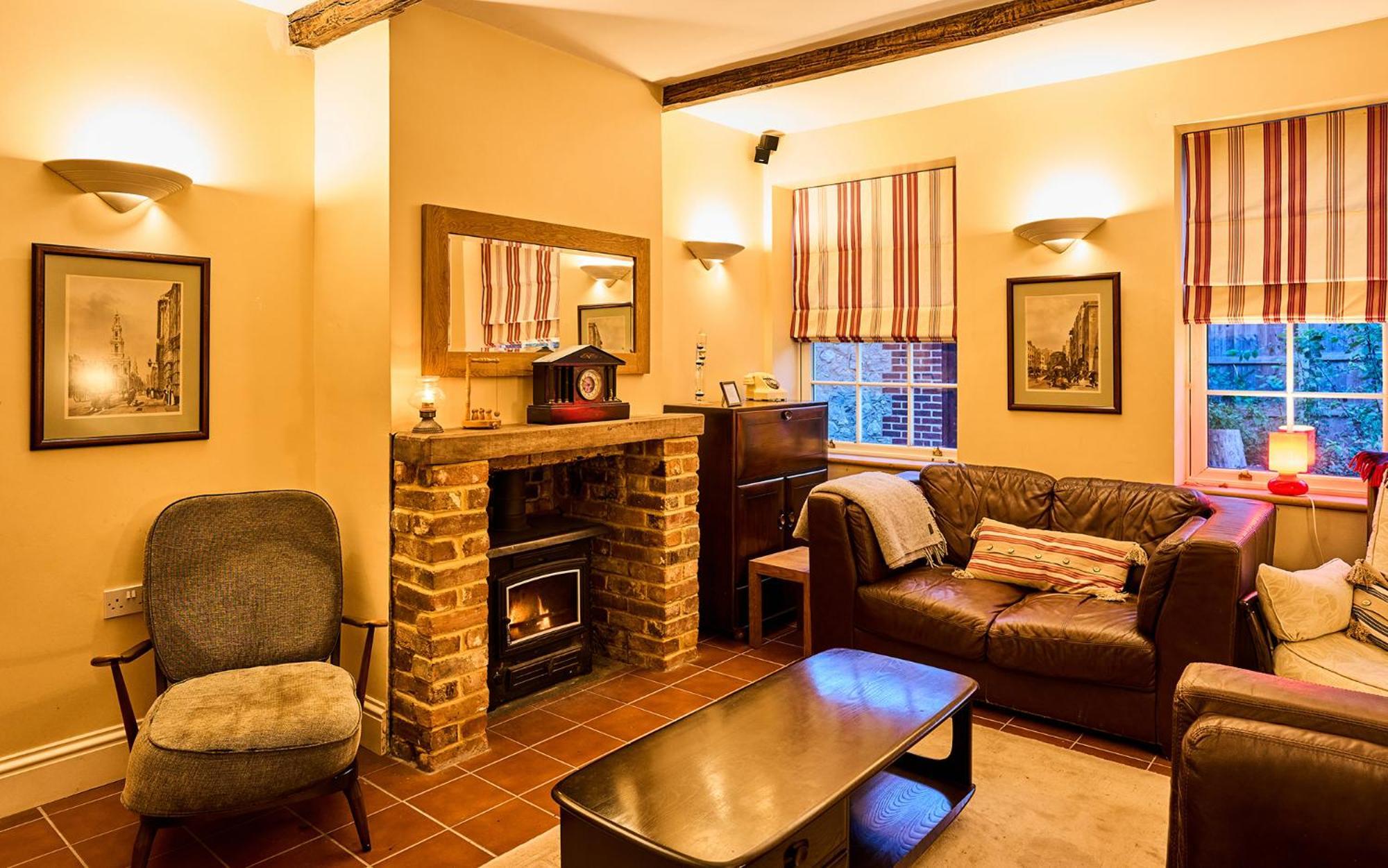 Nature Charm & Fruit Delights, Multi-generation Celebratory -try, Relax, Repeat - Sellindge Holiday home