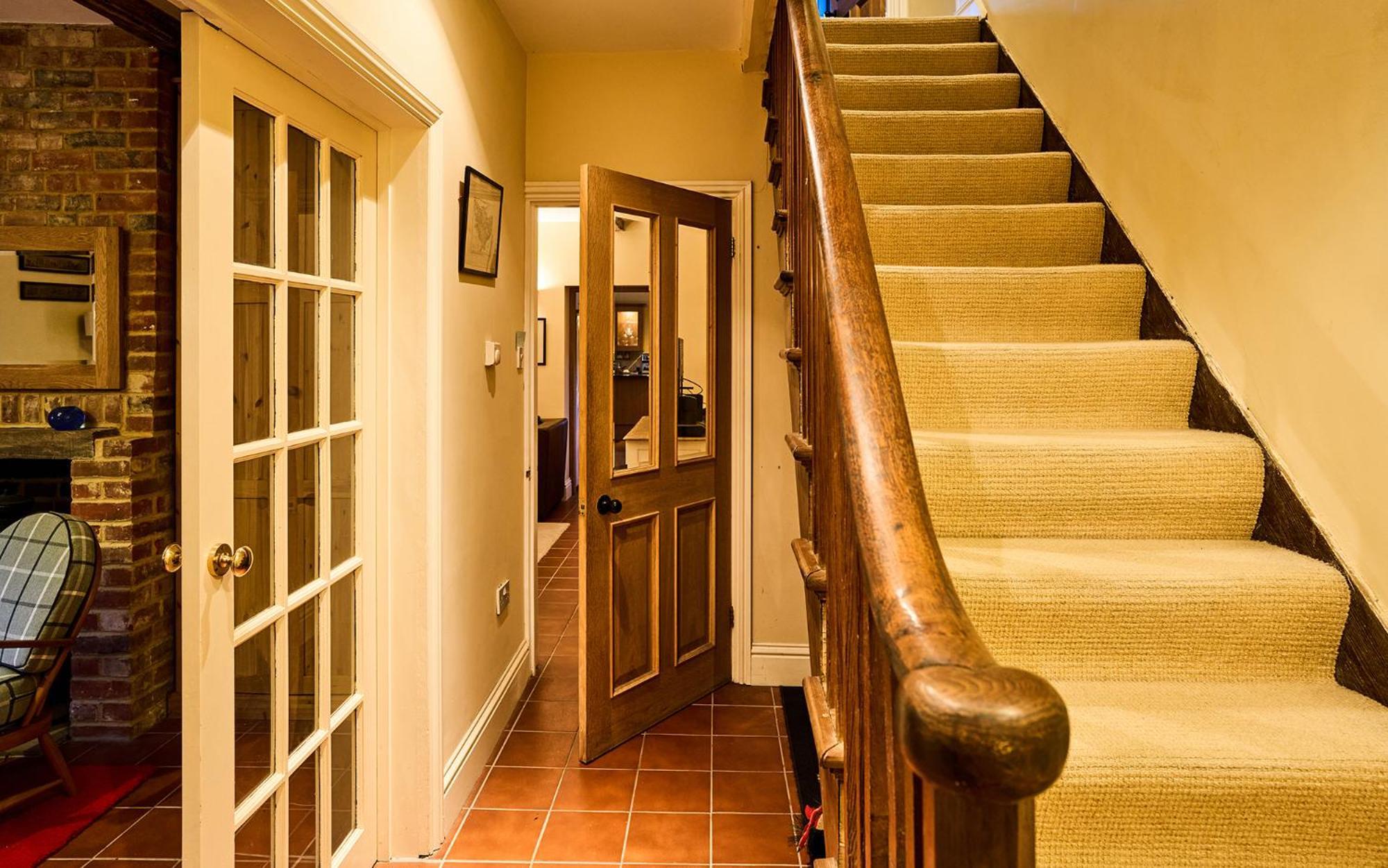 Nature Charm & Fruit Delights, Multi-generation Celebratory -try, Relax, Repeat - Sellindge Holiday home